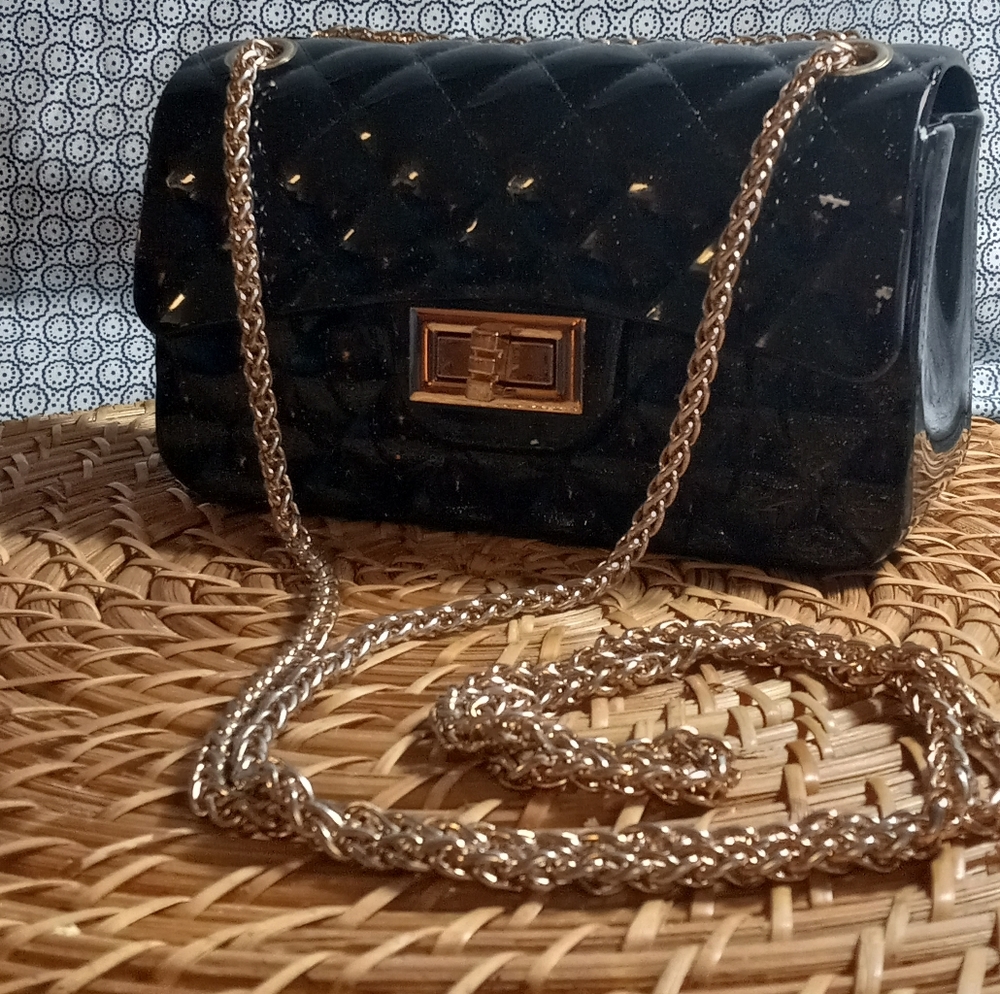 Shoulder Purse [Blck + Gld]